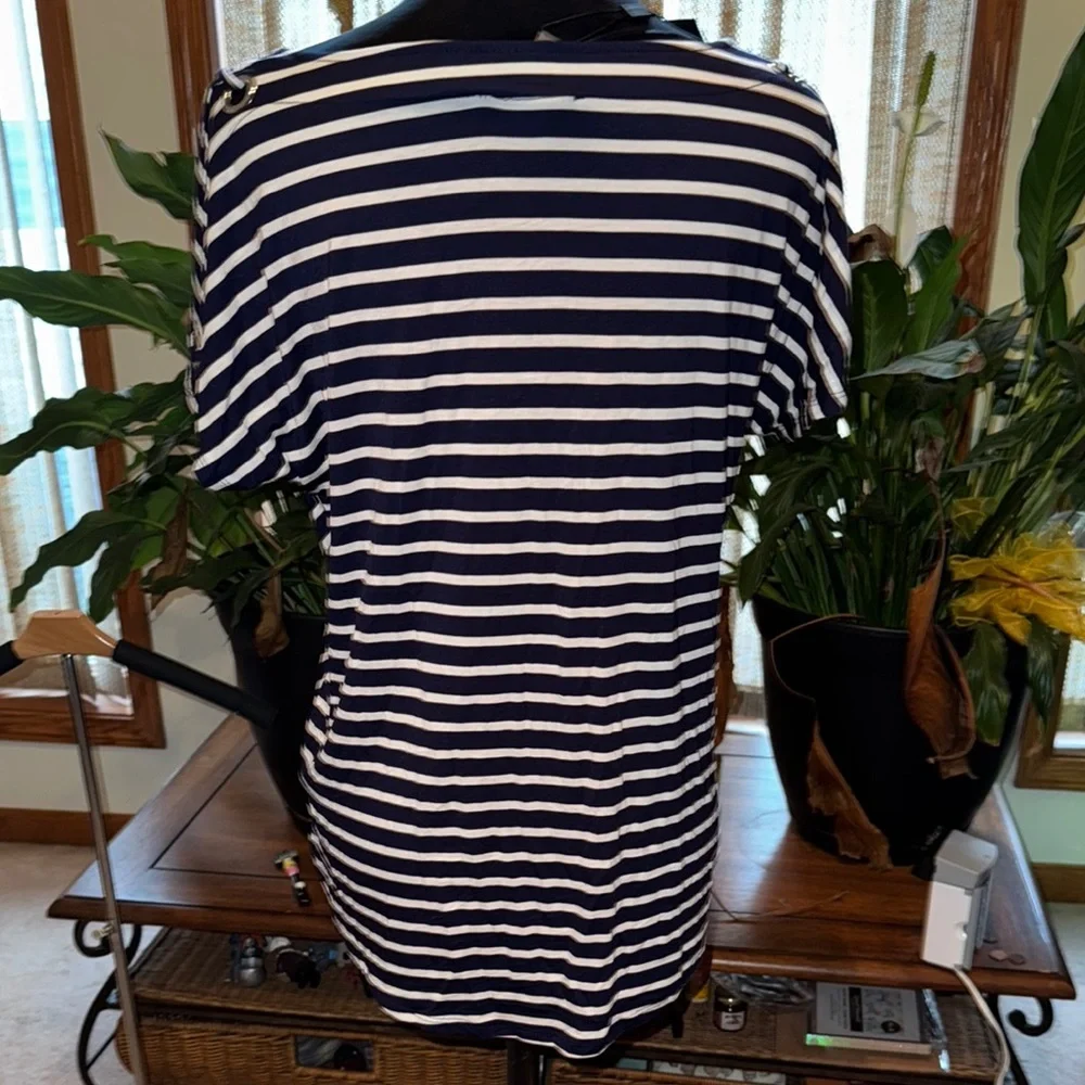 Cable & Gauge Black and White Boxy Short Sleeve T-Shirt